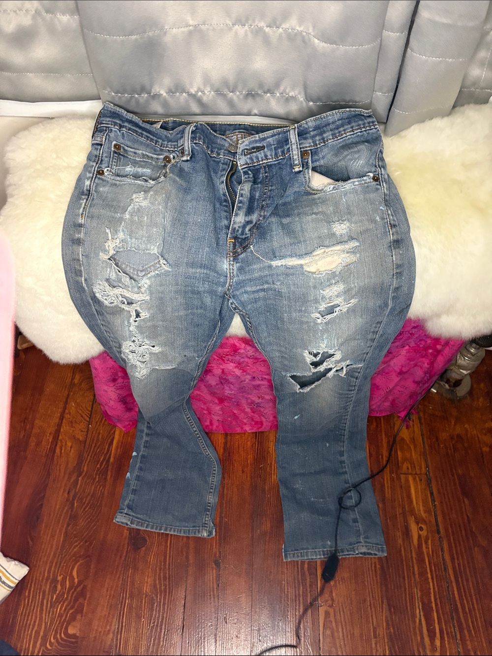 Levi's Light Blue Distressed Men’s Relaxed Jeans 33* 32